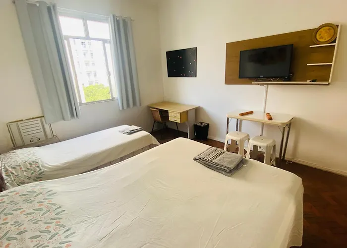 Studio Completo Na Praia De Copacabana , Claro E Silencioso, Com Ar, Wifi, Netflix, Ate 3 Pessoas, Pauloangerami Br502 Rio de Janeiro